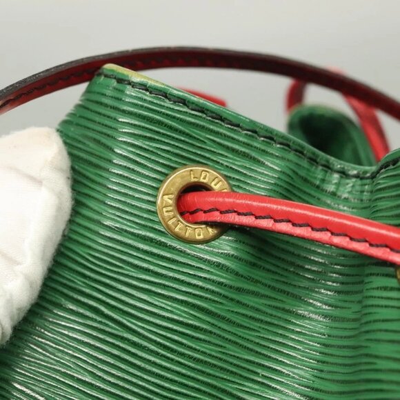 LOUIS VUITTON Epi Petit Noe Shoulder Bag Bicolor Green Red LV Auth - Picture 13 of 16